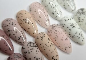 Esmalte efecto huevo codorniz